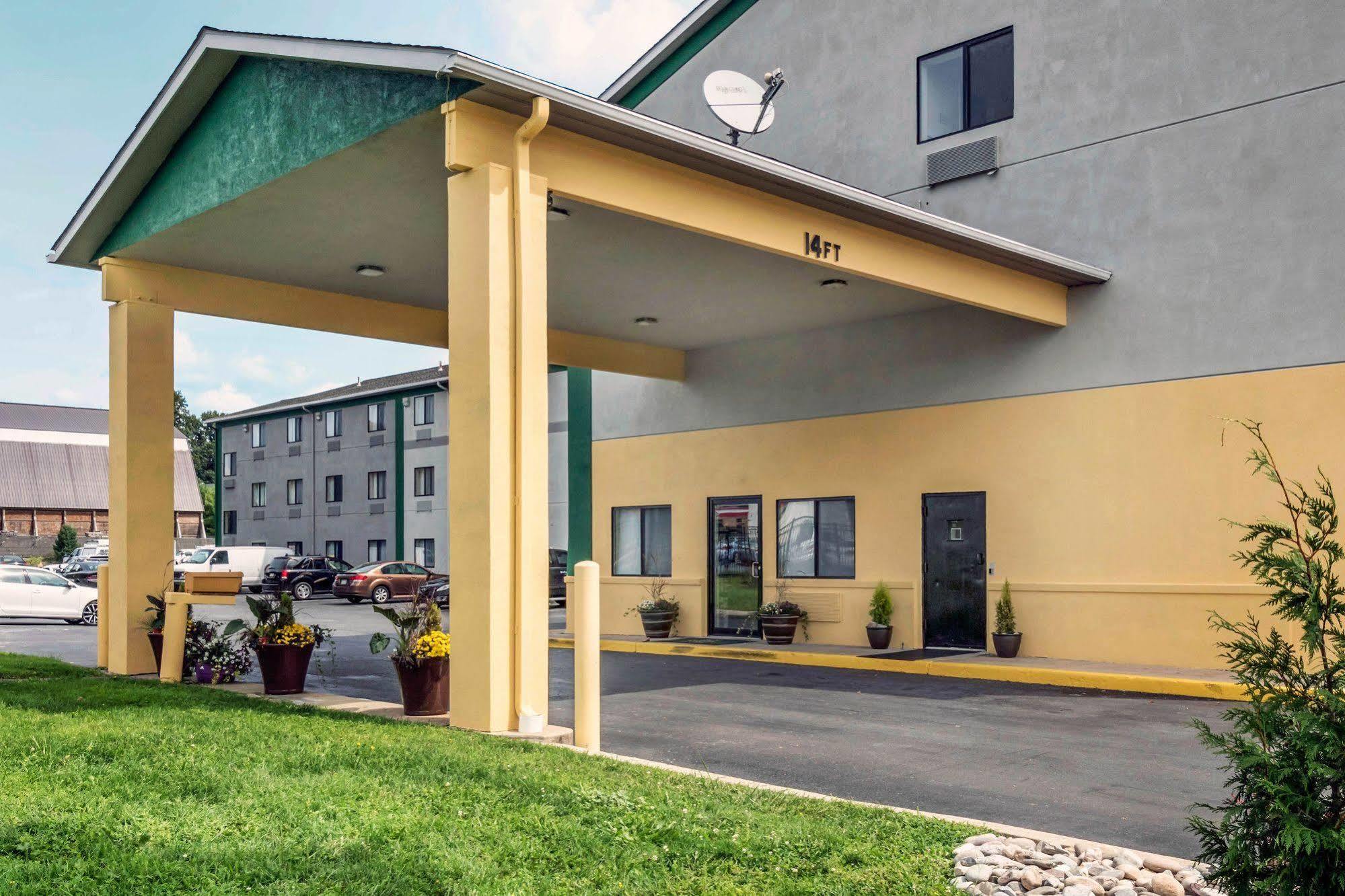 Motel 6 Lancaster, Pa Fertility Exteriör bild